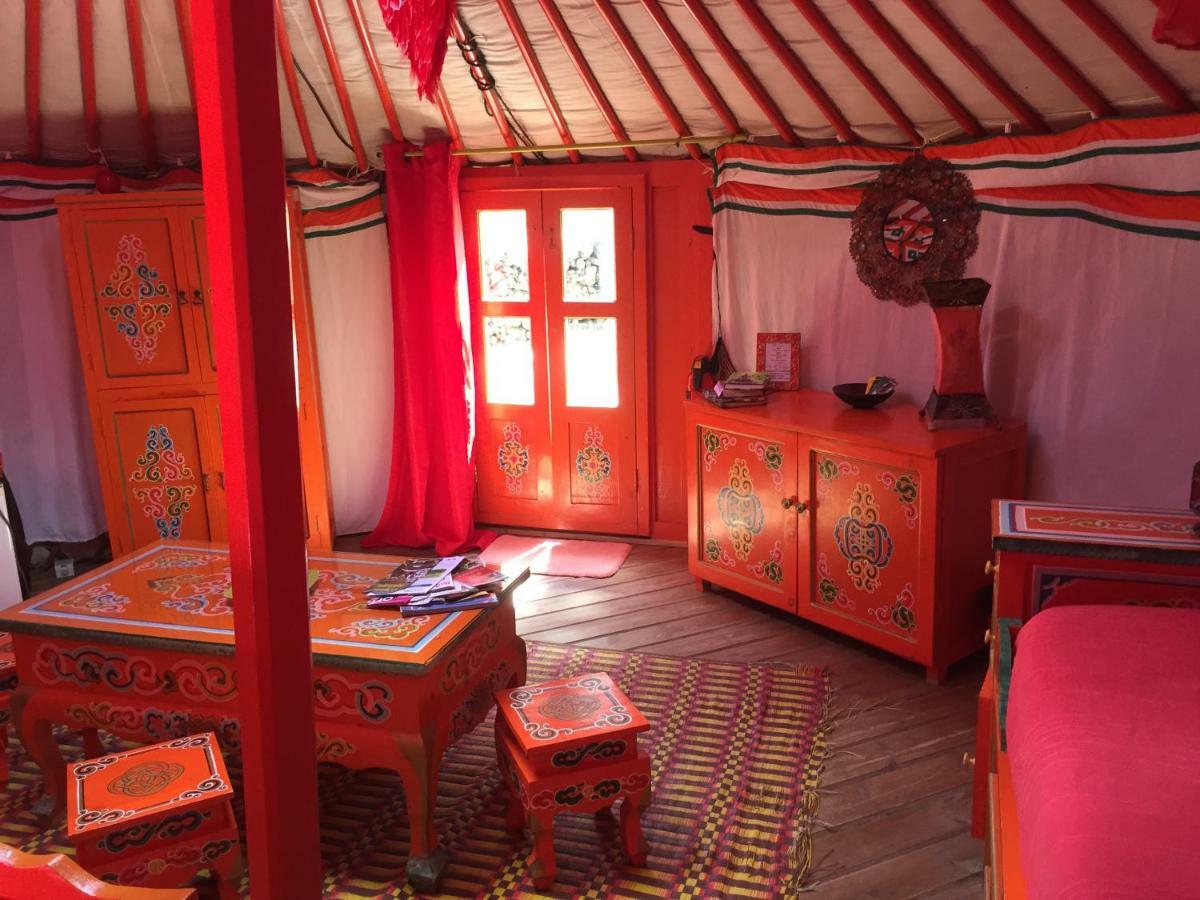Au Soleil Mongol Bed & Breakfast Sorède Eksteriør bilde
